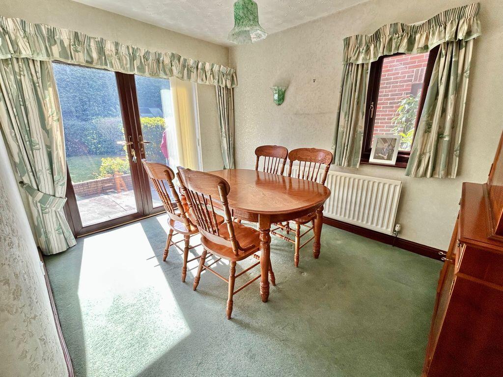 Chester Road, Gresford, Wrexham photo 3