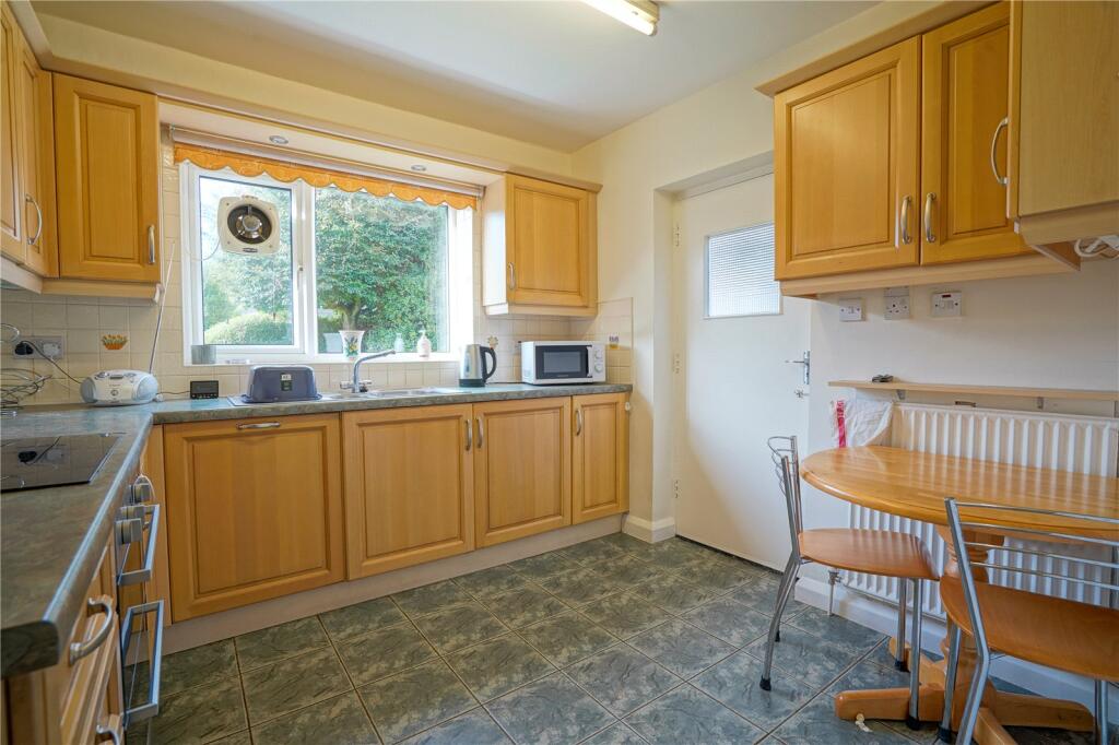 House in Rotherham, Wickersley - View 3
