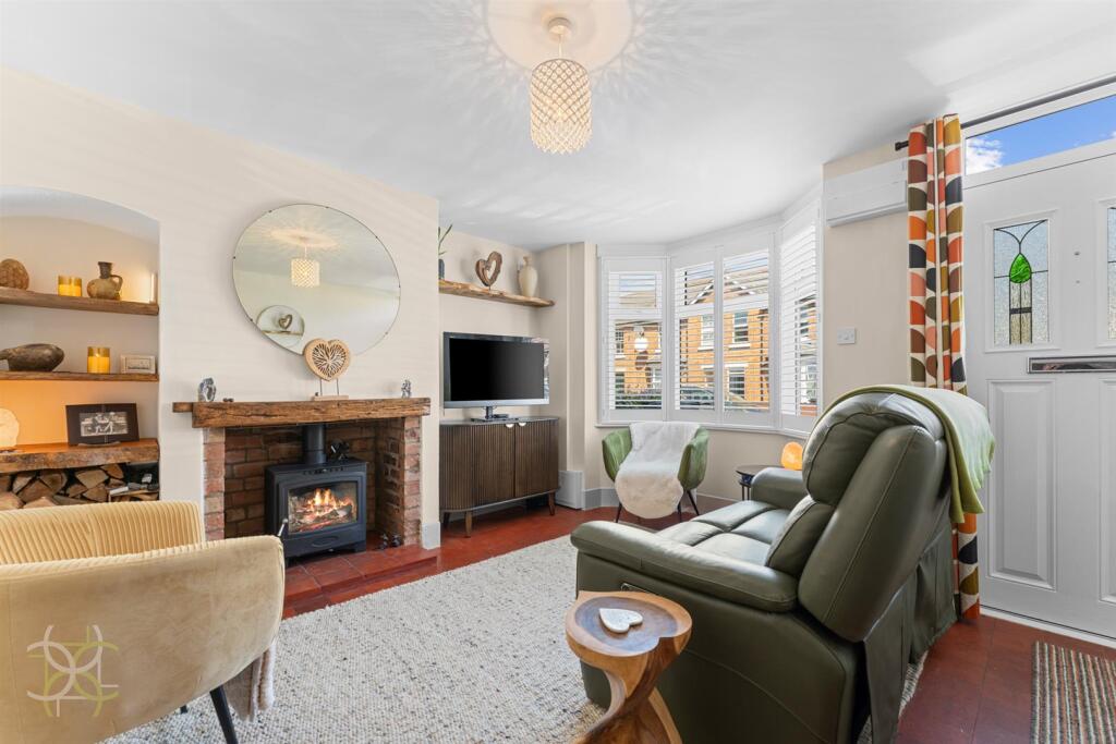 House in Worcester - View 3