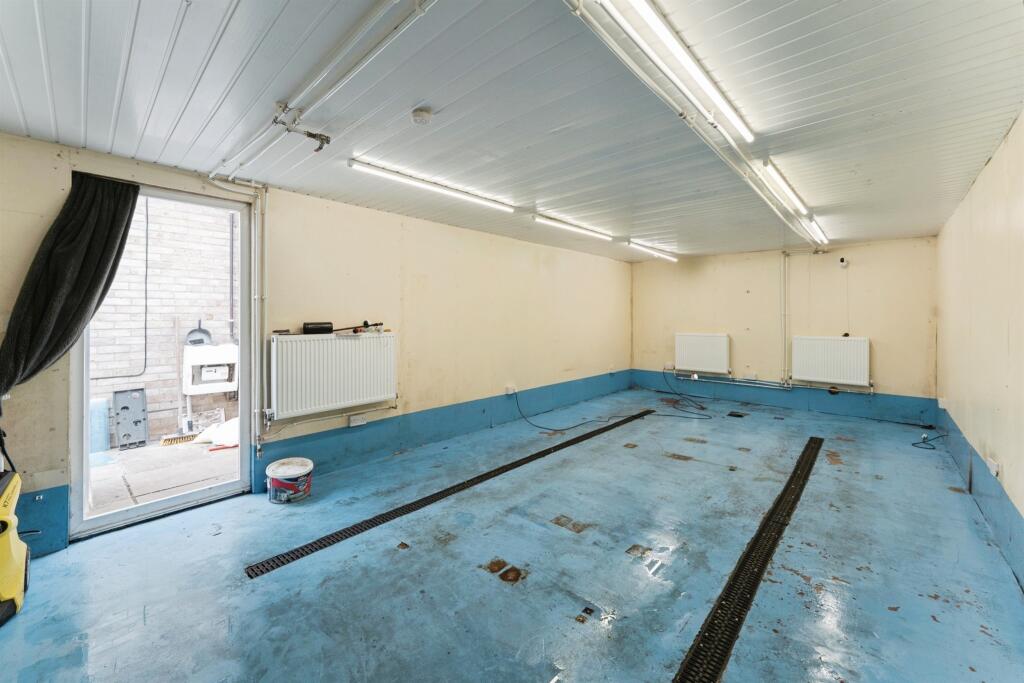 House in Peterborough - View 3