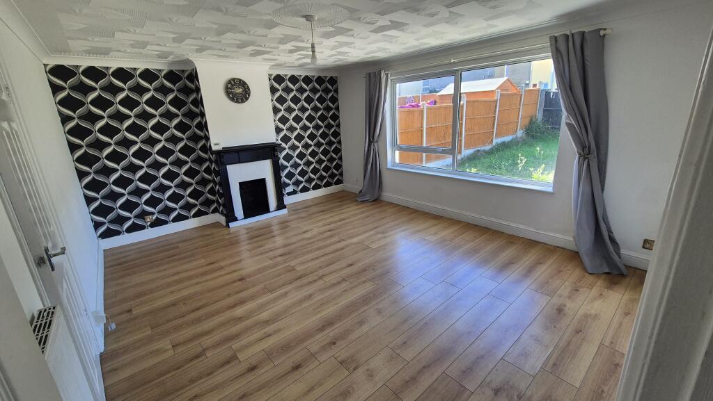 House in West Suffolk, Haverhill - View 3