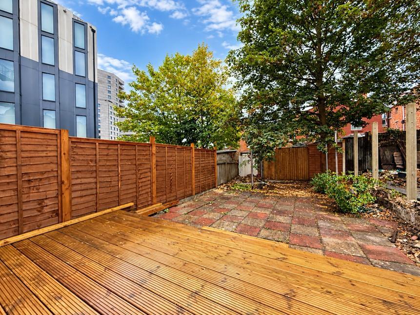 Apartment in Harrow - View 5