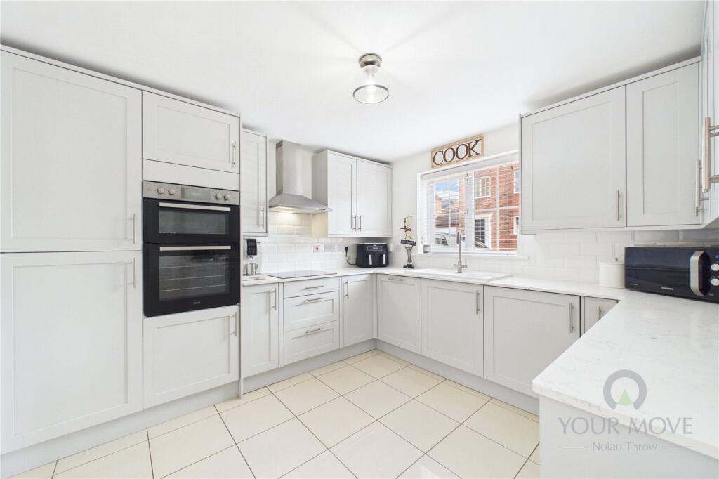 Bramble Close, Little Billing, Northampton, NN3 photo 2