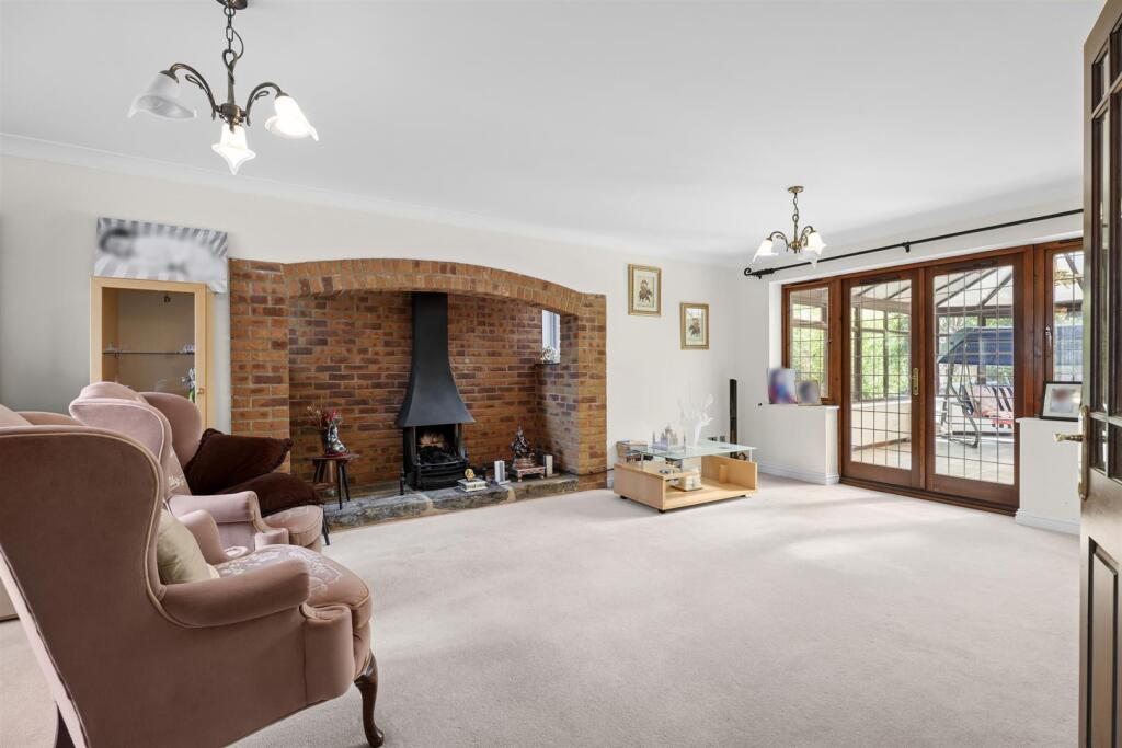 House in Milton Keynes - View 5
