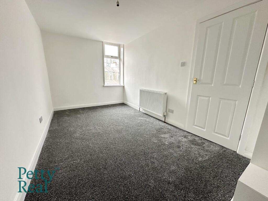 Additional image 13 of Wordsworth Road, Colne