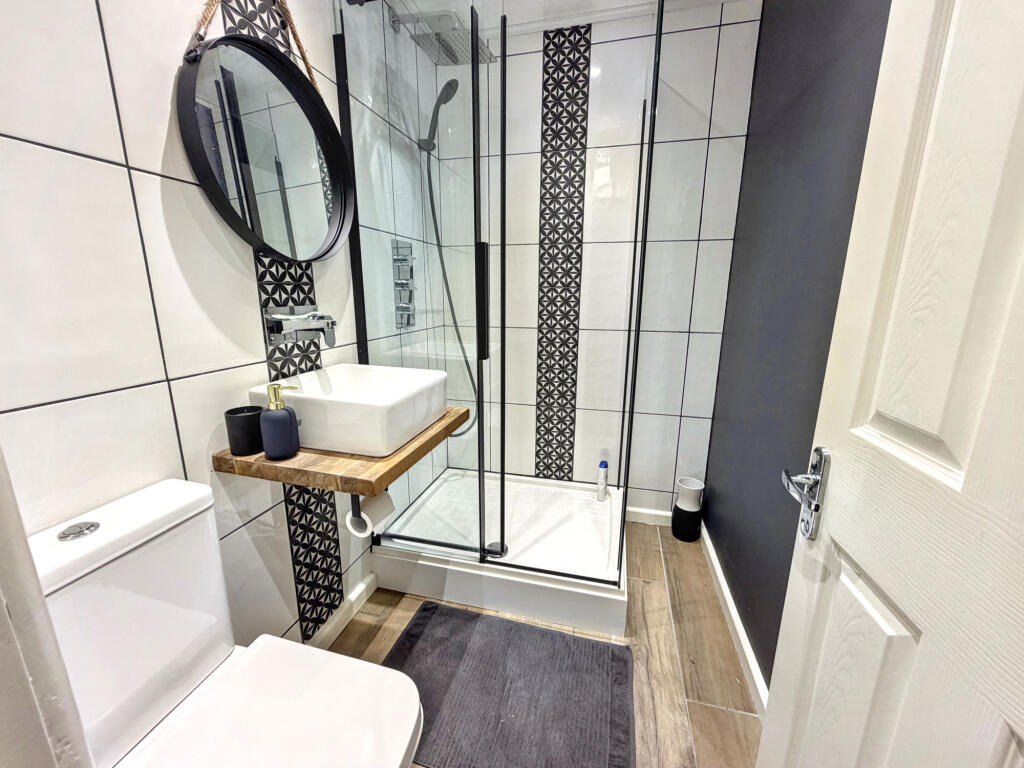 Apartment in Gateshead, Woodside - View 3