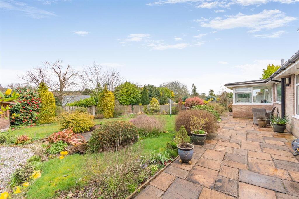 Parkland Close, Mansfield photo 4