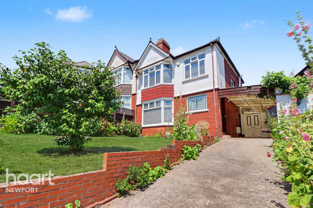 House in Newport, St. Woolos, Stow Hill - View 2