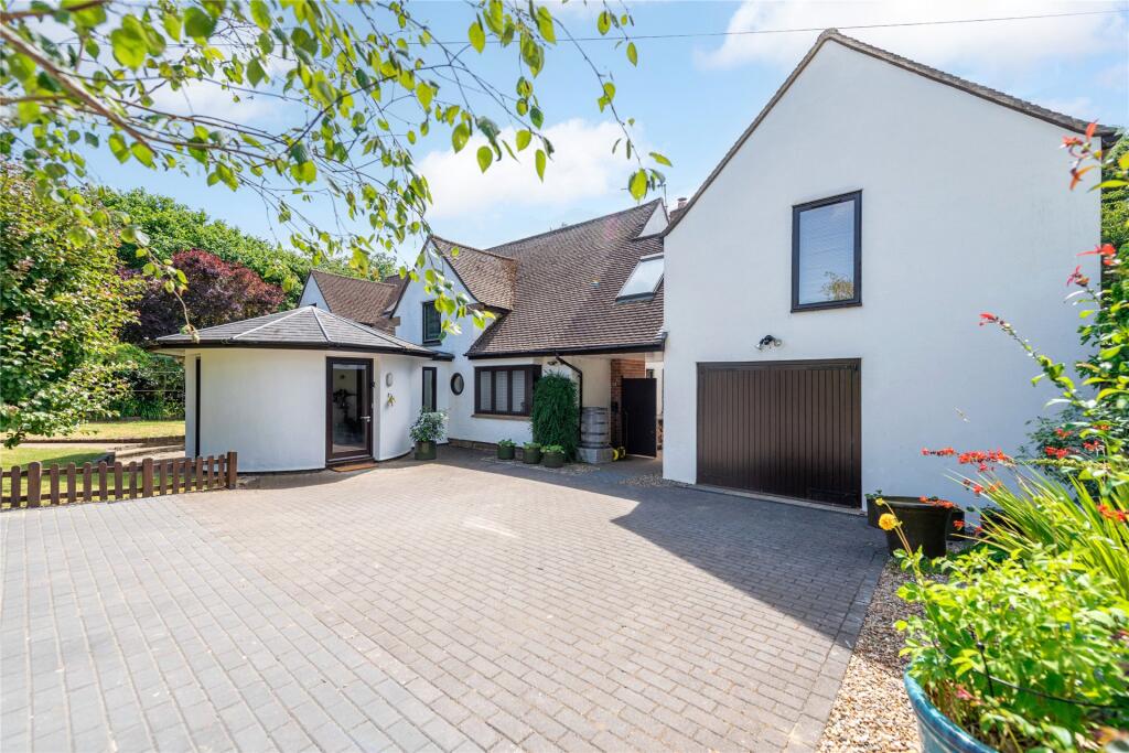 Main image of property: Bellingdon, Chesham, Buckinghamshire, HP5