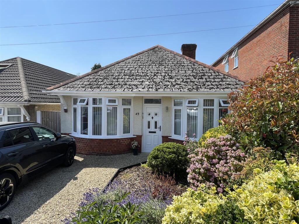 3-bed detached on Australian Avenue, Salisbury, £435,000