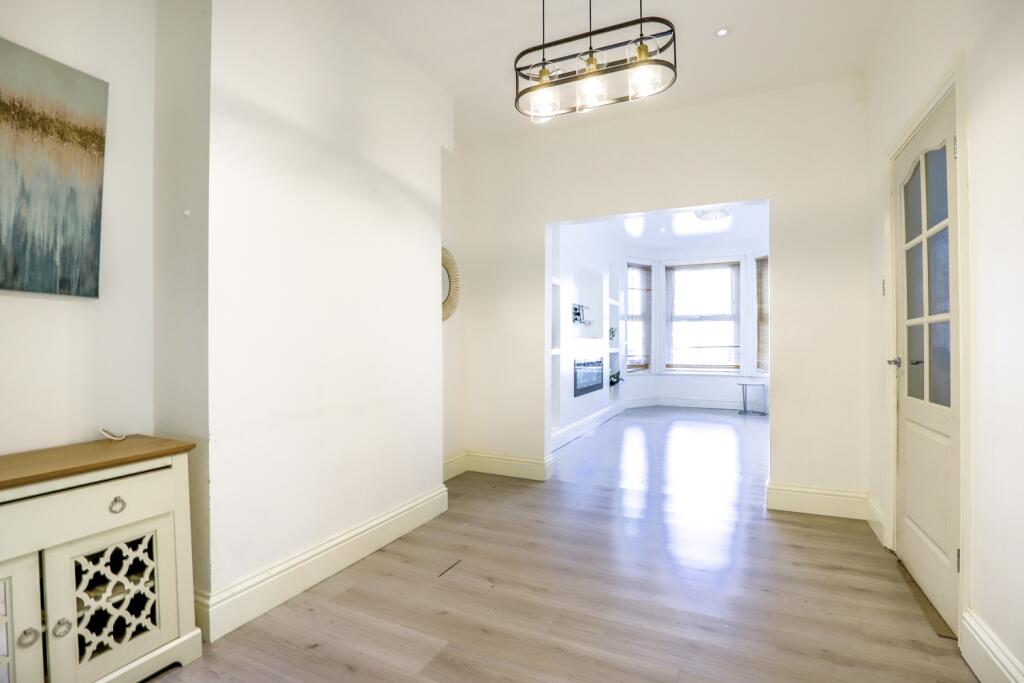 House in Gillingham, Hale - View 2