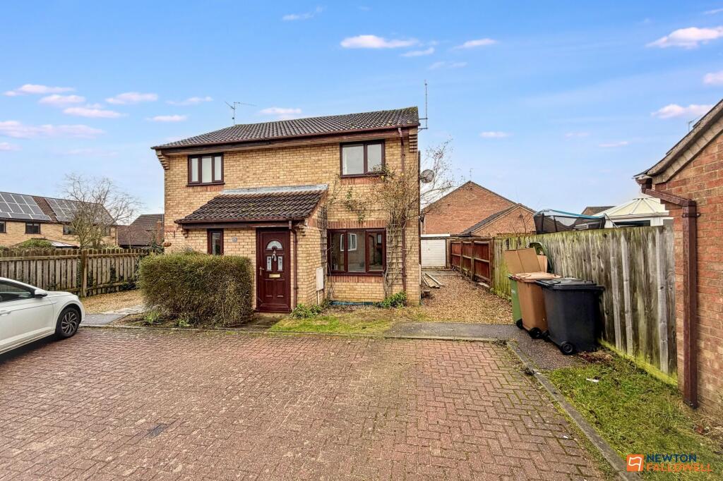 2-bed semi-detached on Wycliffe Grove, Werrington, Peterborough, PE4, £170,000