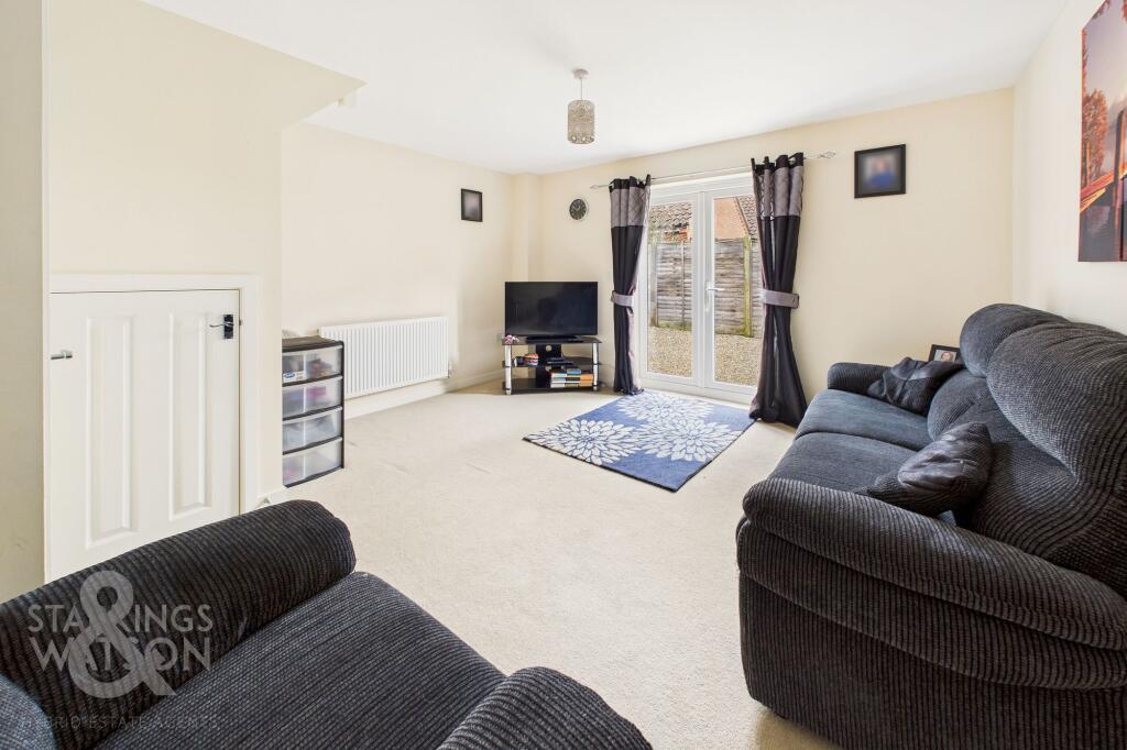 2-bed detached on Jeckyll Road, Wymondham, £200,000