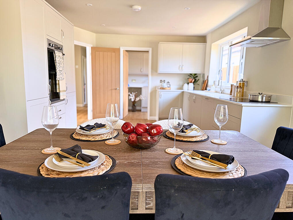House in Arun, Aldwick - More