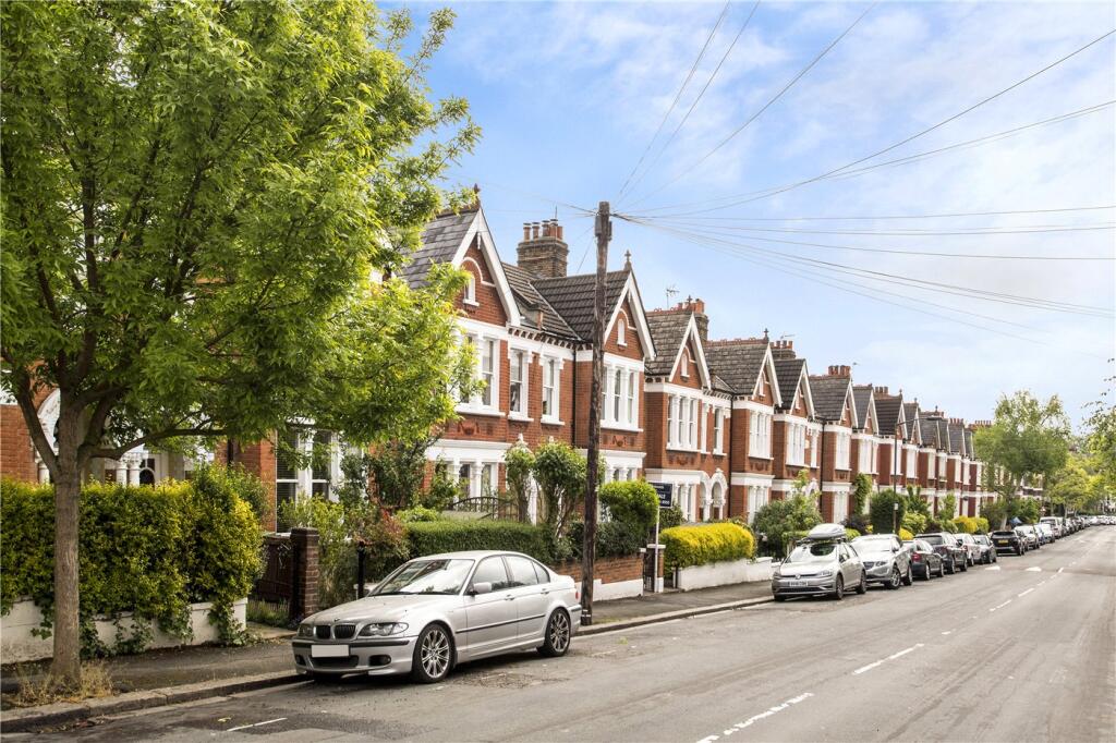 Main image of property: Holmdene Avenue, London, SE24