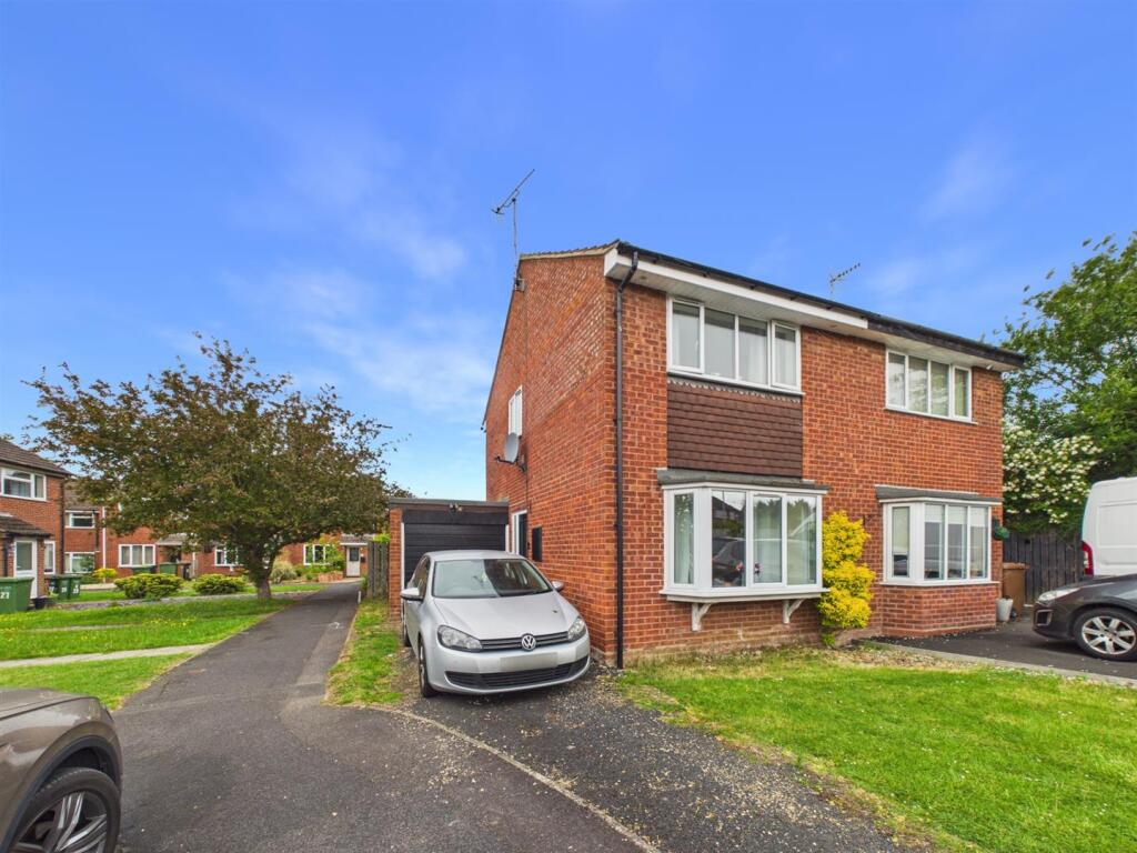 Main image of property: Laurel Avenue, Evesham