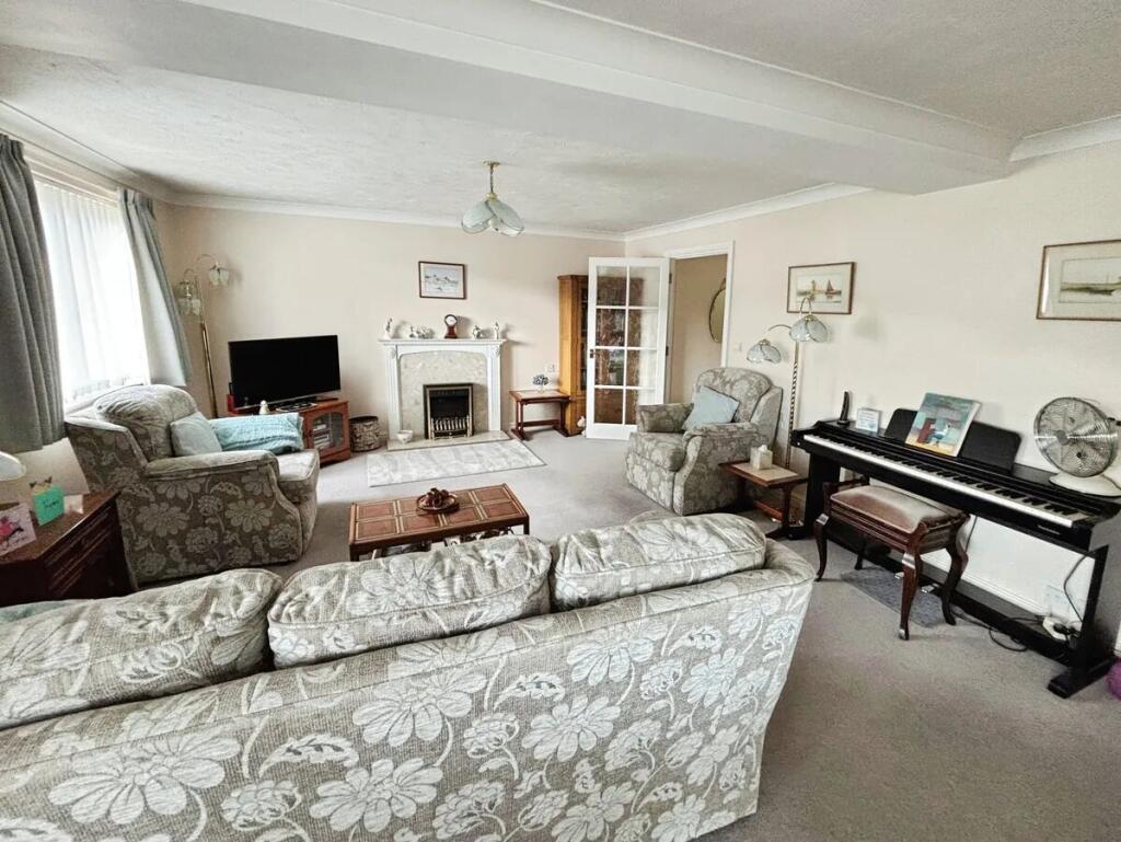 Marsh Road, Newton Abbot, Devon.  photo 4