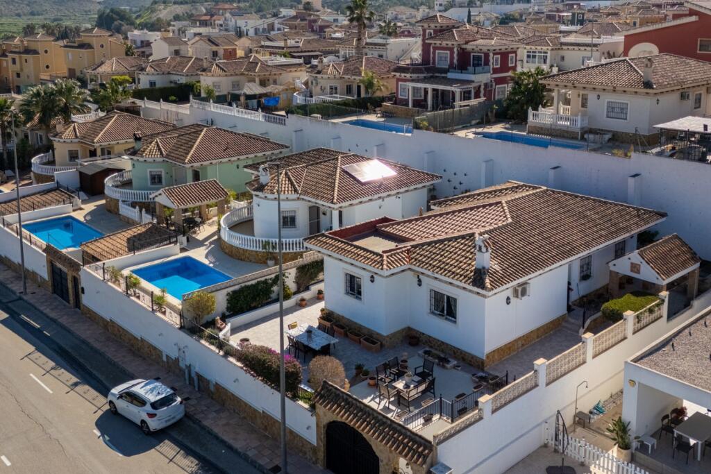 Main image of property: Bigastro