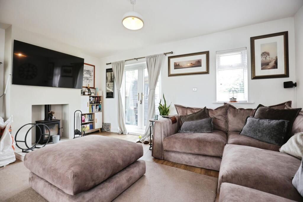 Luddington Road, Stratford-upon-Avon, Warwickshire, CV37 photo 2