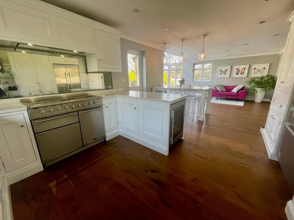 St Annes Road, Mountnessing, Brentwood, CM15 photo 2