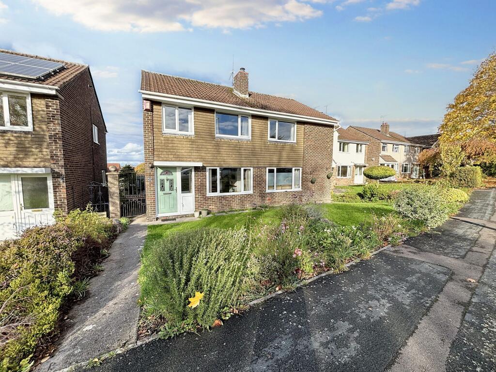 Main image of property: Dyrham Close, Thornbury, BS35