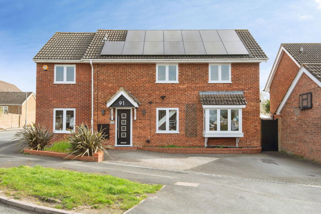 Main image of property: Chase Hill Road, Arlesey, SG15 6UF