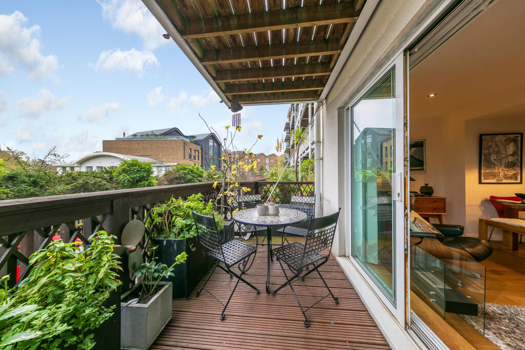 Main image of property: Regatta Point,
38 Kew Bridge Road, TW8