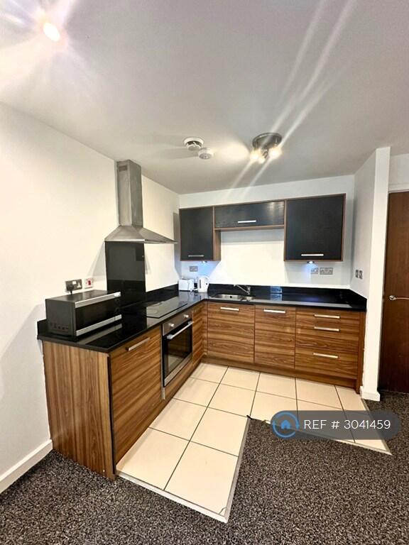 The Gatehaus, Bradford, BD1 photo 4
