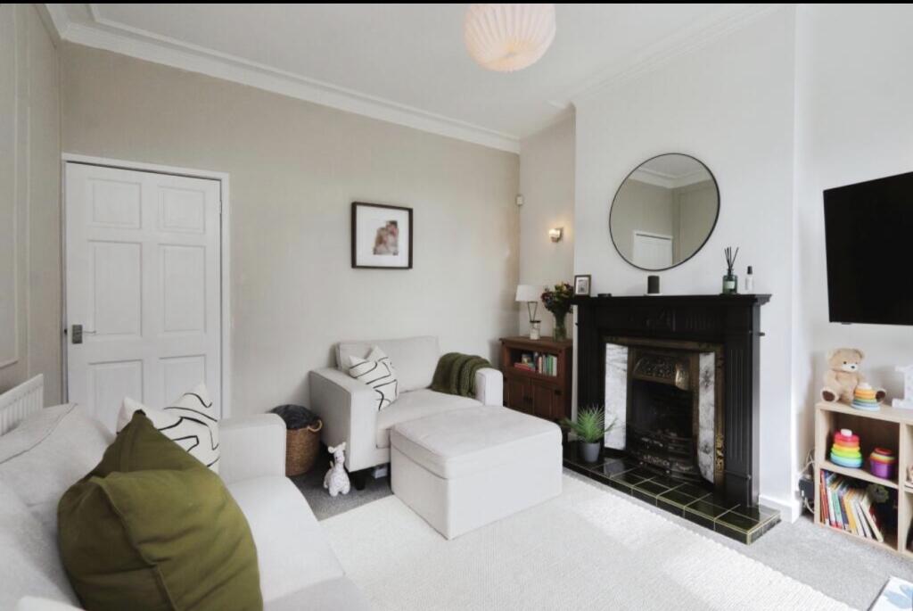 House in Sheffield - View 5