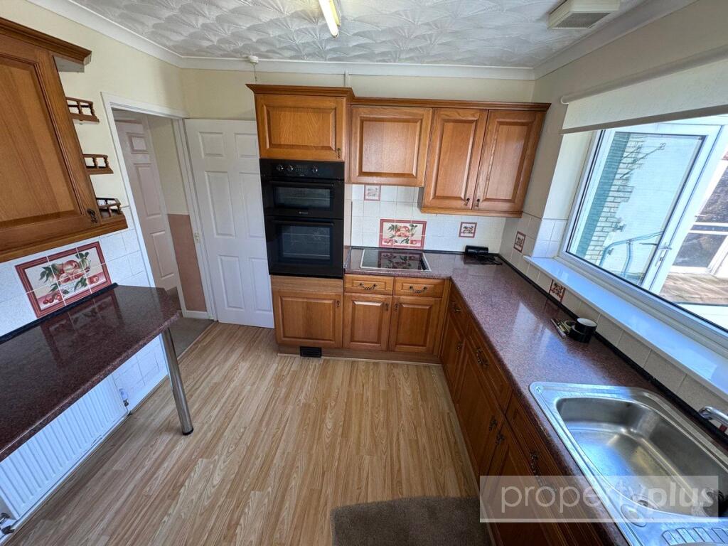 House in Beddau, Llantrisant - View 3