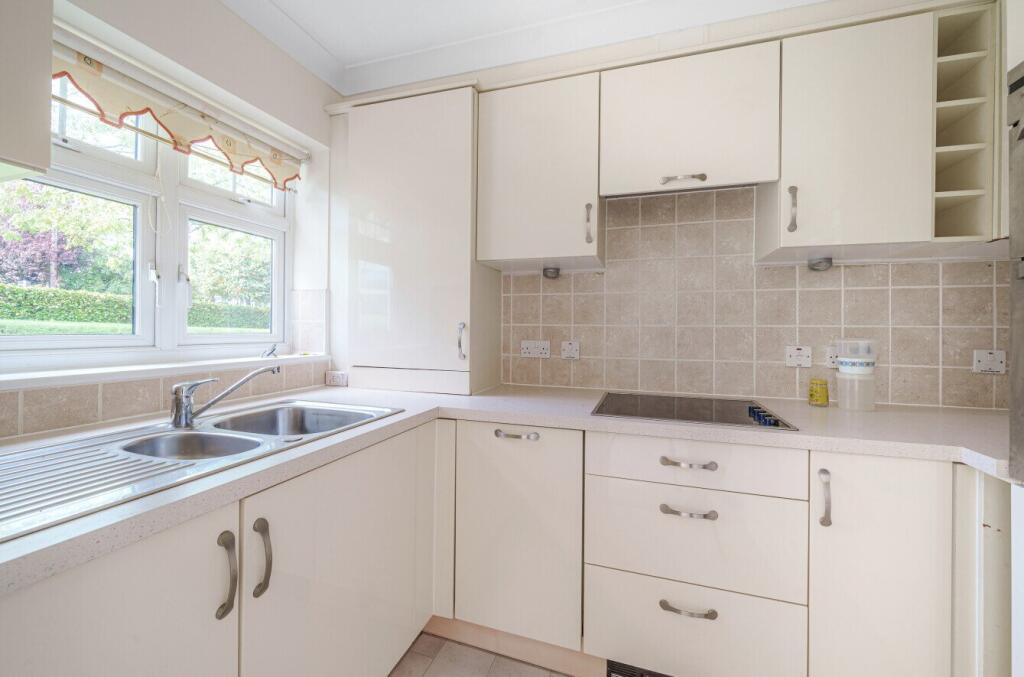 Kinglake Drive, Blagdon Village, Taunton, TA1 photo 2