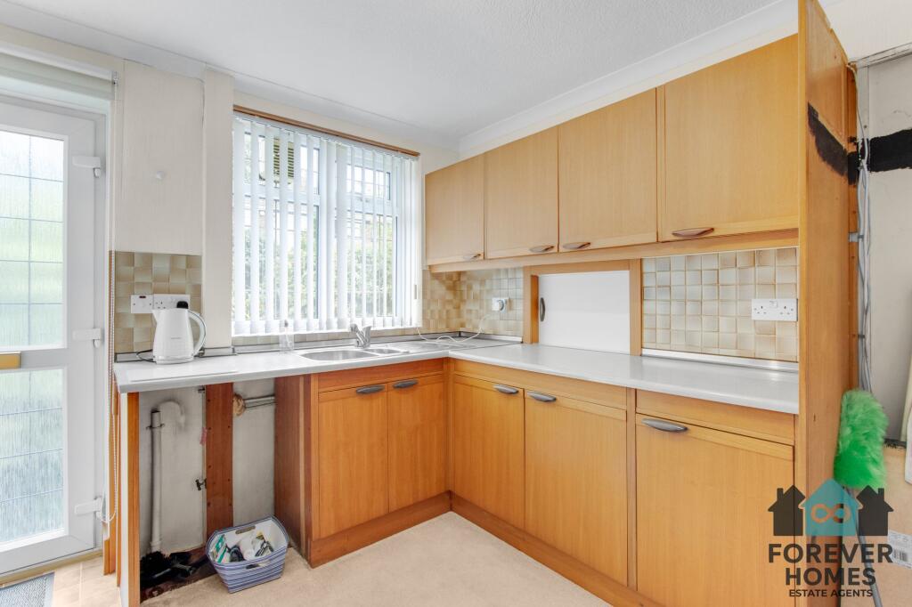 House in Barnsley, Monk Bretton - View 5