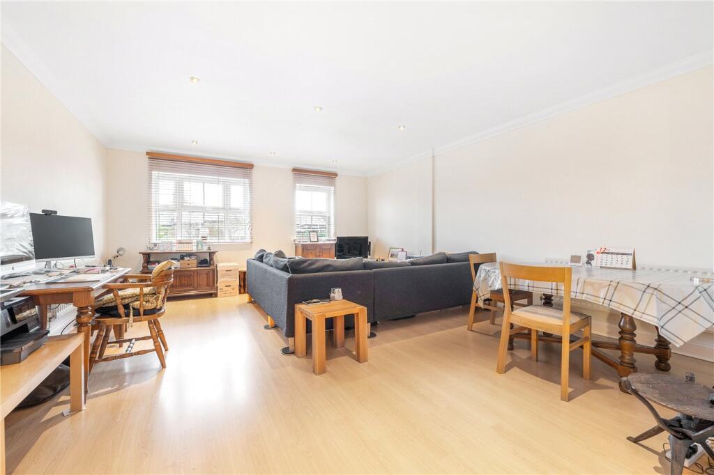 Main image of property: Hayes Grove, London, SE22