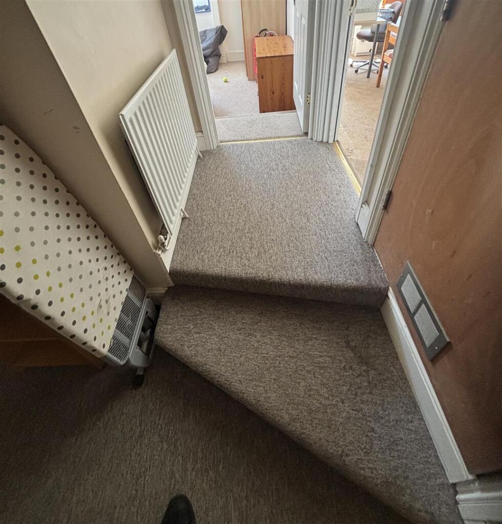 5 bedroom house for rent