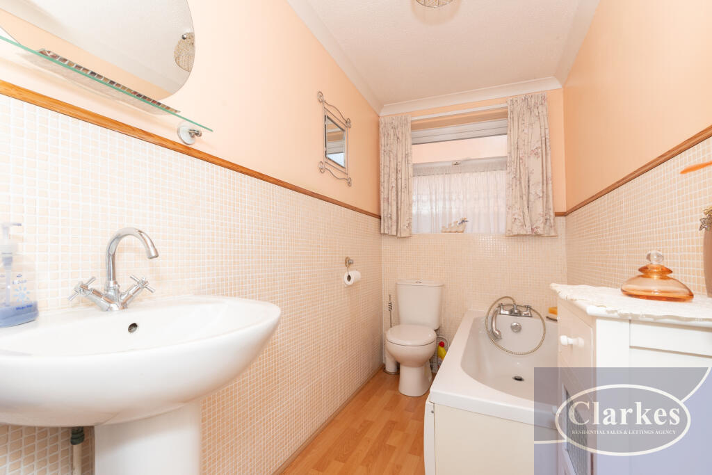 Chesildene Avenue, Bournemouth, Dorset – další