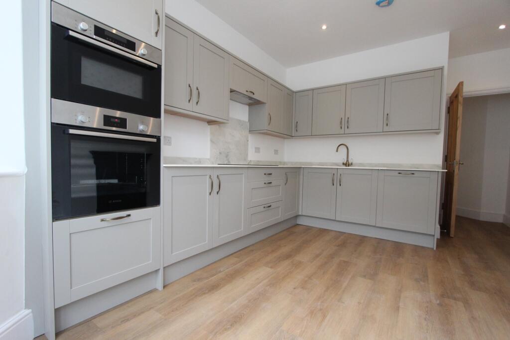 Stanhope Road, Deal, CT14 - View 4