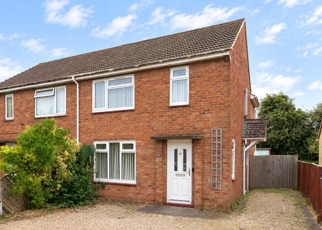 Main image of property: Barretts Way, Sutton Courtenay, Abingdon, OX14