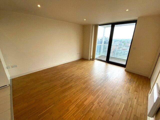 St Georges Island, 1 Kelsoe Place, Manchester, M15 photo 2