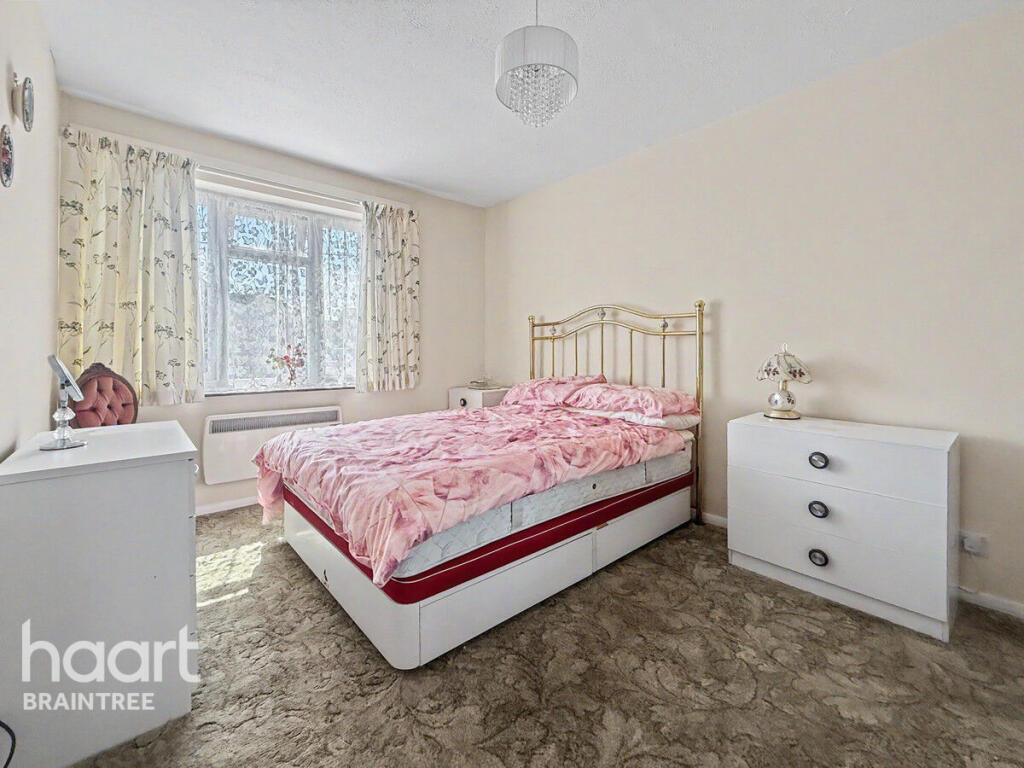 House in Chelmsford - View 4