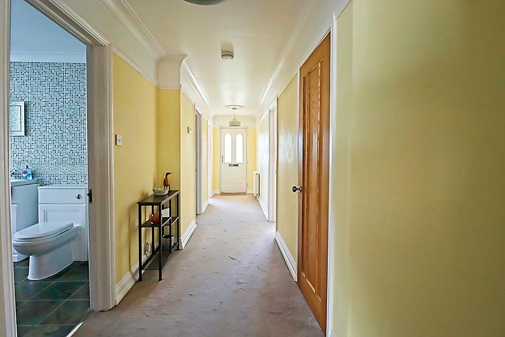 House in Southend-on-Sea - View 4