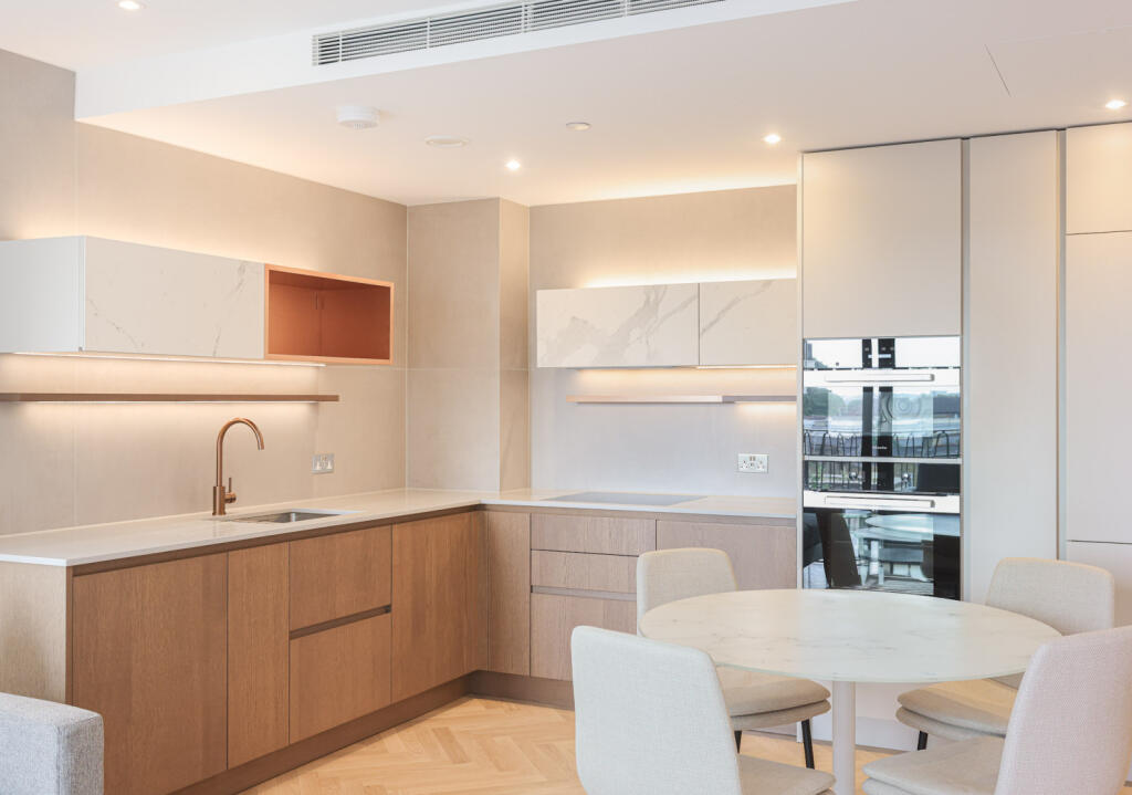 Apartment in London - View 3