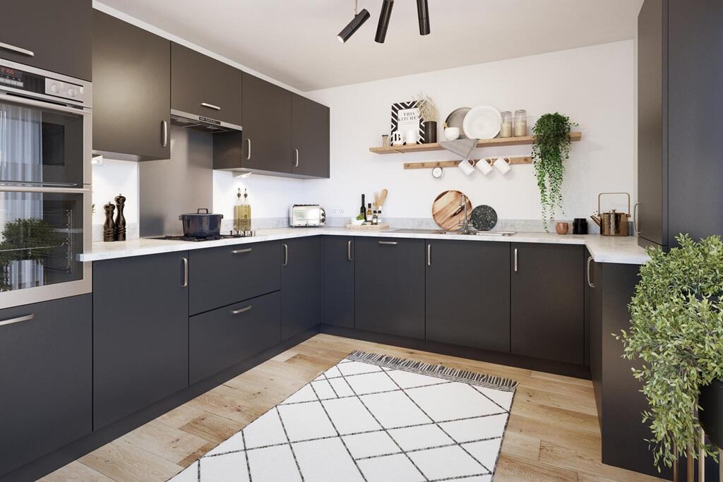 House in Wakefield, West Yorkshire - More