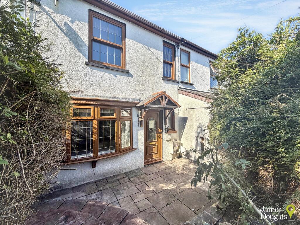 House in Cardiff, Llantwit Fardre - View 3
