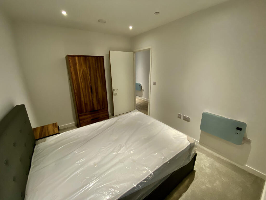 Apartment in Manchester, City Centre - View 5