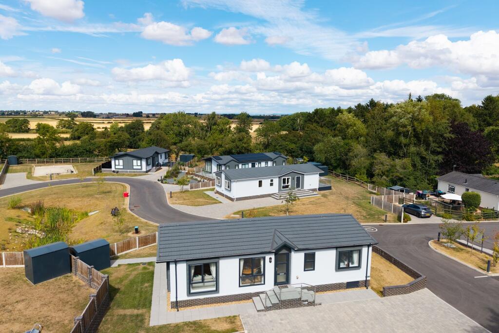 House in York - View 4