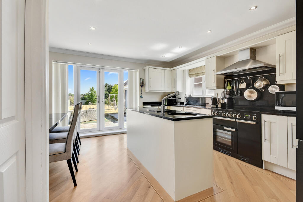 Main image of property: Beehive Lane, Galleywood, Chelmsford