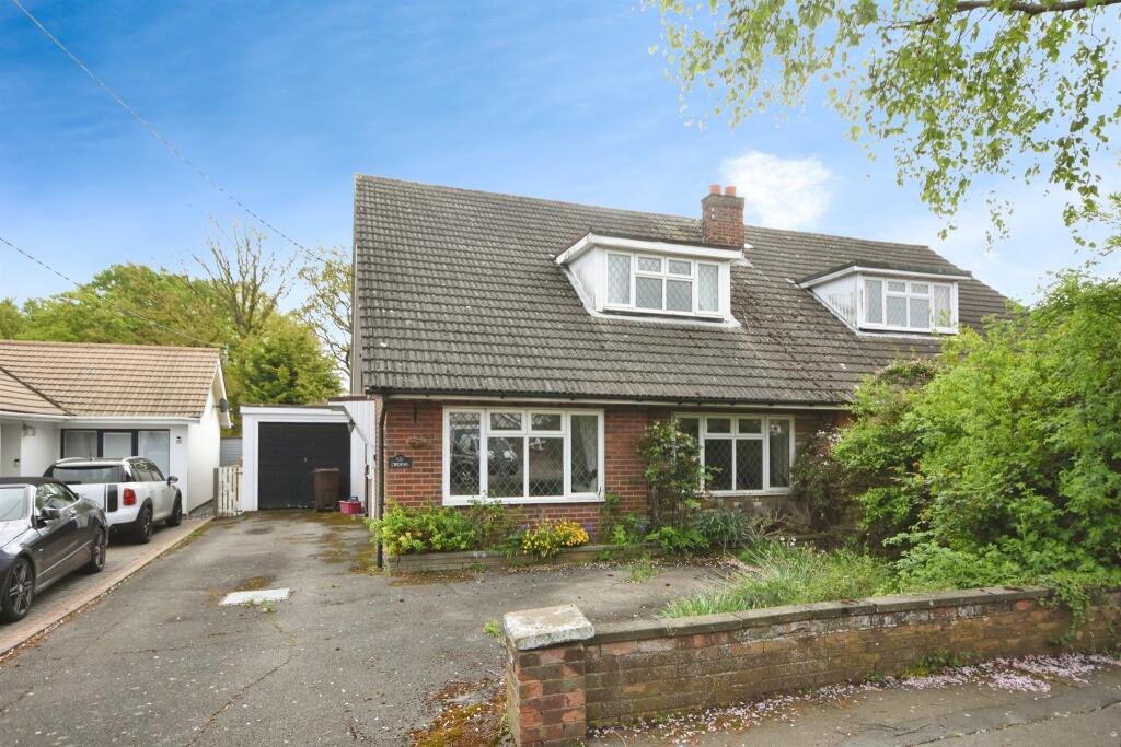 Main image of property: Wyatts Green Lane, Wyatts Green, Brentwood