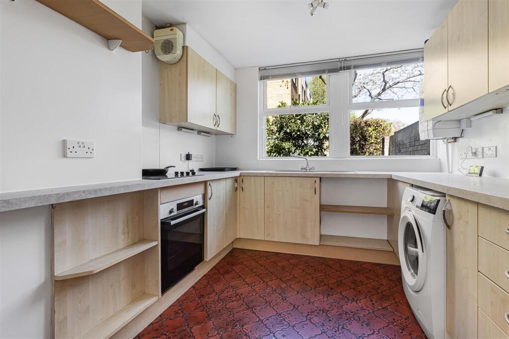 House in Cambridge, Highsett, Petersfield - View 5