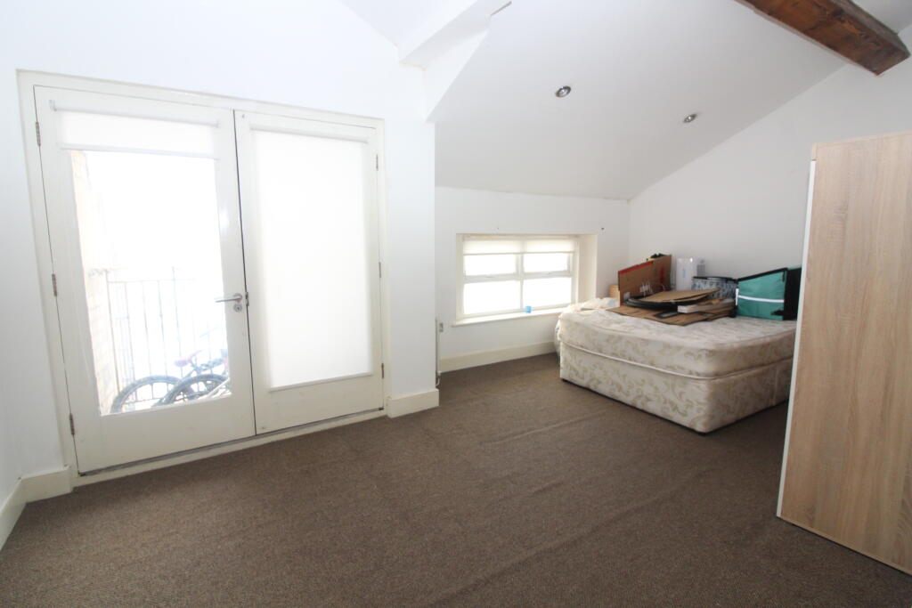 Apartment in Liverpool - View 5