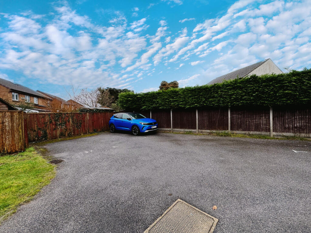 Property photo 8